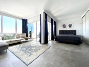 Excelsior I Sea View Apartment